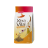 Xtra Vital Kanarievoer 500g is complete premium voeding met zaden, vruchten, eivoer, grit, vitaminen en mineralen.