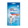 Dentalife Zalm Kat 40gr helpt de tanden te reinigen en tandsteenvorming te verminderen dankzij de knapperige, poreuze structuur.