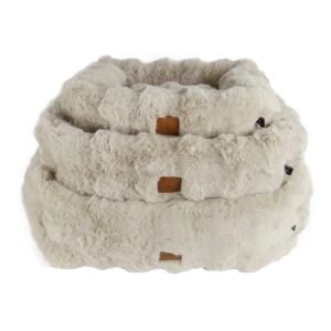 Boony EST ‘1941’ Divan Bright Oak is een stijlvolle en comfortabele rustplek voor honden en katten in elk interieur