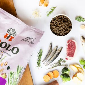 YDOLO Healthy and Pure Puppy is hypoallergeen puppyvoer met 75% vers vlees voor een gezonde groei en sterke start