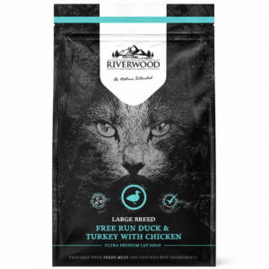 Riverwood Large Breed Eend & Kalkoen met Kip is graanvrije voeding speciaal voor grote kattenrassen met grotere brokken.