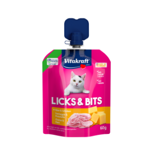 Vitakraft Licks & Bits Kaas en Ham 60 gr is een romige kattensnack met zachte stukjes en een heerlijke hartige smaak.