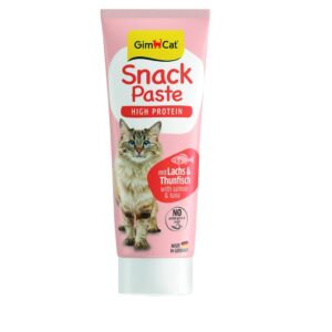 GimCat Snackpasta Zalm & Tonijn 75 gram is een heerlijke, graanvrije kattensnack met 17,5% proteïne en zonder toegevoegde suiker.
